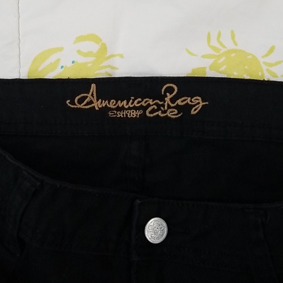 American rag womans shorts - Picture 5 of 6